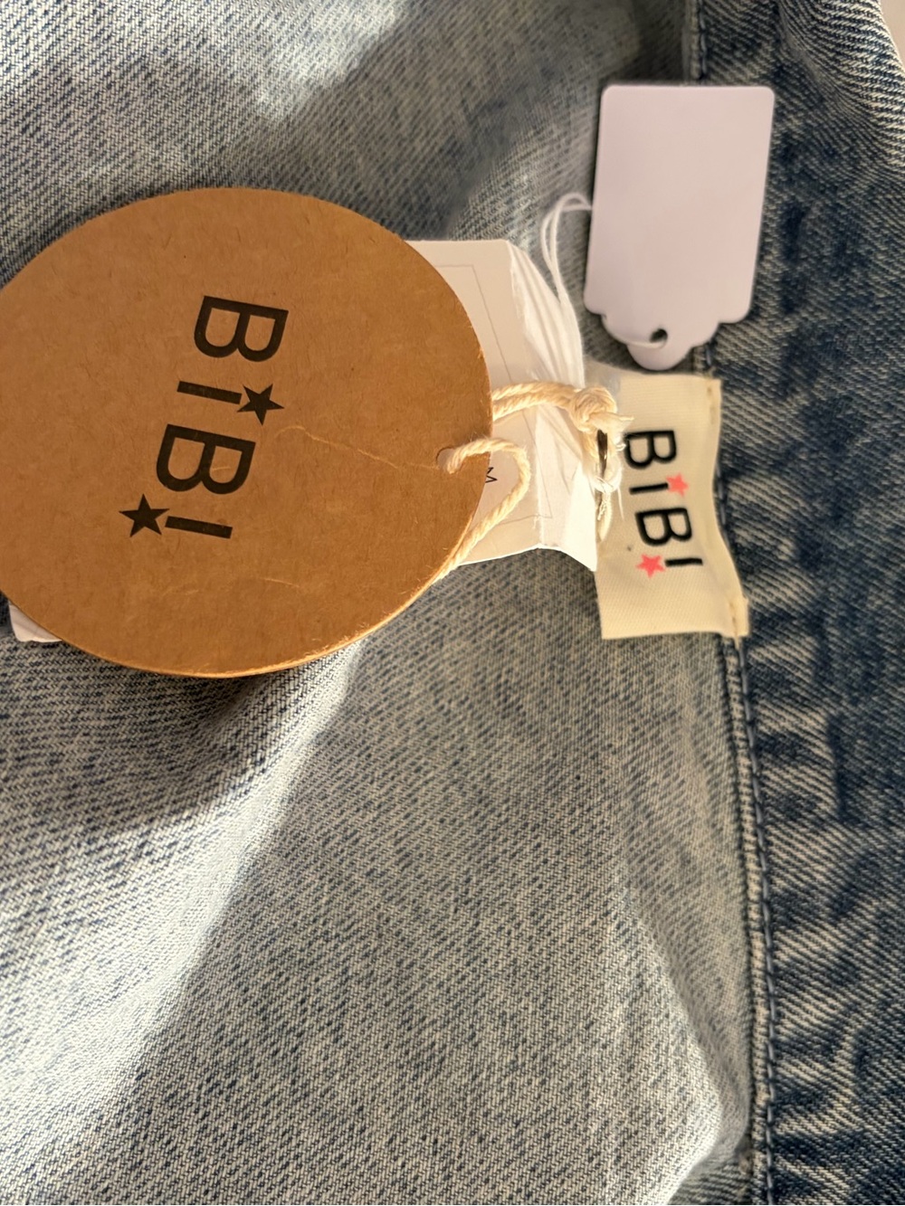 #751 BiBi NWT Light Blue Pearl-Studded Denim Jacket. Amazing! - Picture 16 of 16